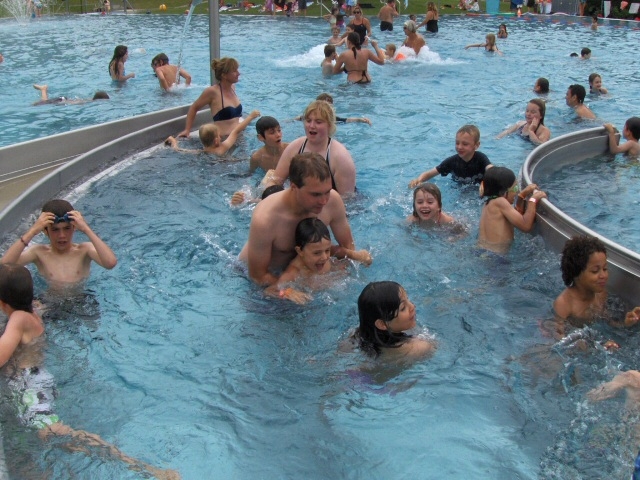 Village Camps International Summer Camp VDC Geneva 2016-08-12 https://www.villagecamps.com/journals_admin/images/307-1-Picture 085.jpg